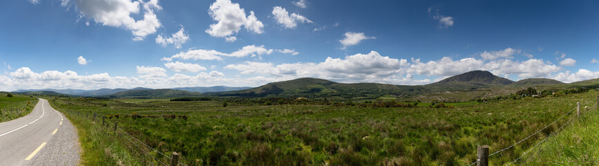 Fototapeta na wymiar The scenic road views of Ring of Kerry in Ireland