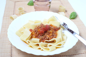 Pasta con ragù alla bolognese