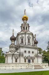 Fototapeta na wymiar Church of the Holy Trinity, Moscow, Russia