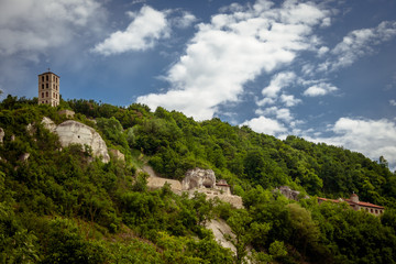 Fototapeta na wymiar Lyadovsky rock monastery in Ukraine.