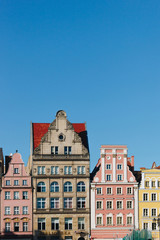 Fototapeta na wymiar colorful facades of antique building at Wroclaw, Poland
