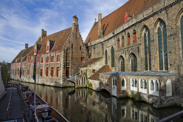 Naklejka premium Bruges Hospital by the water
