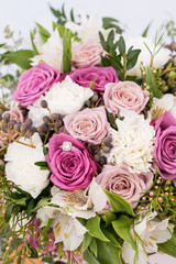 Flowers-ring-wedding-bouquet
