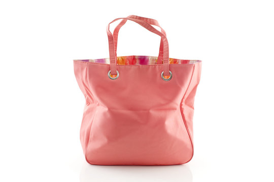 pink handbag isolated on white background