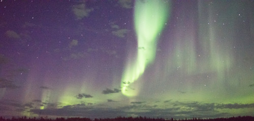カナダ　イエローナイフ　オーロラ