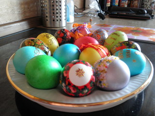 Celebration, Choice, decoration, Easter, Easter Egg, egg, food, Food and Drink, Freshness, high angle view, Holiday, indoors, multi colored, no people, still life, sweet, food, table, Temptation, vari