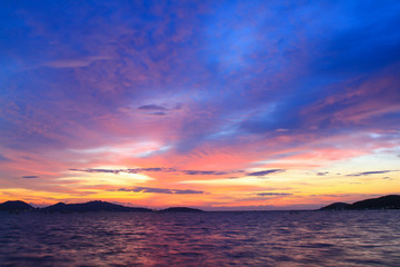 Fototapeta premium Beautiful sky at twilight time