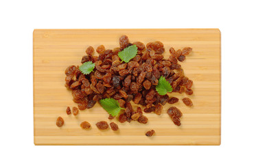 pile of sweet raisins