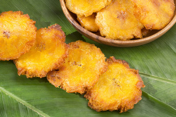 Fried plantain toston (patacon)