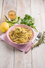 spaghetti with clam and thymus