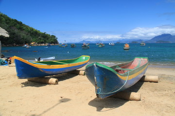 Fototapeta premium Boats at Picinguaba, Brazil