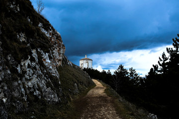 Temporale in arrivo a Rocca Calascio