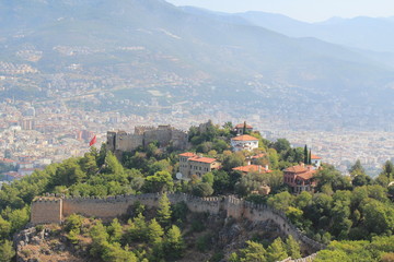 Fototapeta na wymiar ancient Turkish fortress in Alanya 13 century