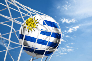 Fussball mit Uruguay Flagge © Thaut Images