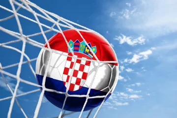 Cercles muraux Foot Fussball mit kroatischer Flagge