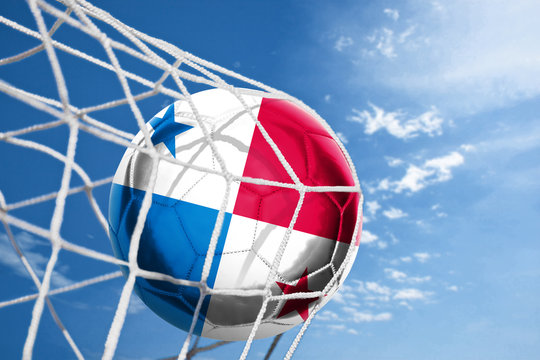 Fussball mit Panama Flagge