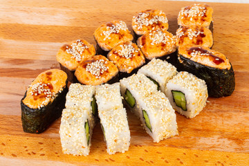 Traditional sushi set