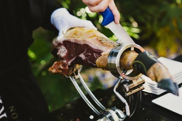 Appetizers in a Mediterranean wedding, a single-bite snack