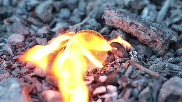 Proof of burn. Bitcoin and flame. Bitcoin Cash Coin Burn. The collapse of the cryptocurrency