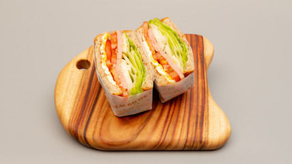 Sandwich on plating board
