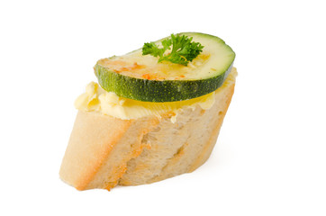 Butterbrot mit gebackener Zucchini