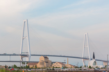 Obraz premium Suspension bridge architecture building crossing sea.