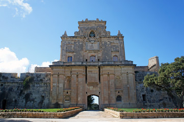 Obraz premium Notre Dame Gate in Malta (Kottonera)