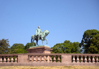 Photo of Royal Palace Slottet in Oslo, Norway. Summer time. Daylight shot.