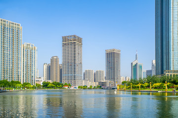 Naklejka premium Miejski krajobraz architektoniczny w Tianjin