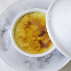 burnt cream Glazed, light.