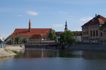 Naklejka premium Wrocław, Polska,rzeka, odra ,budynki niebo,krajobraz,panorama