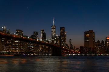 Fototapeta na wymiar Brooklyn Bridge Skyline