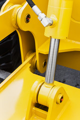 Hydraulic piston system for tractors, bulldozers, excavators. details of construction equipment