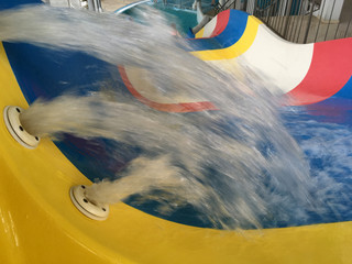 descent with water in the water park, water beats the fountain