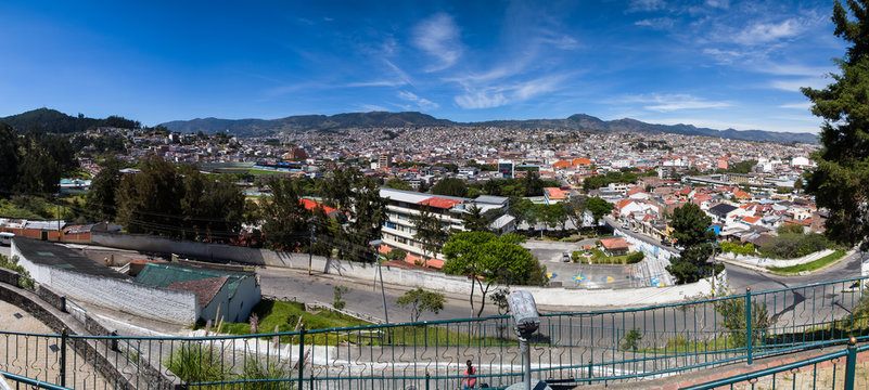 A panoramic view of Loja