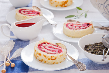 Jam roll strawberry, Raspberry Swiss Roll, Teatime with Cake roll