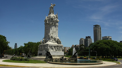 Fototapeta na wymiar Monumento de Los Españoles Buenos Aires, Argentina