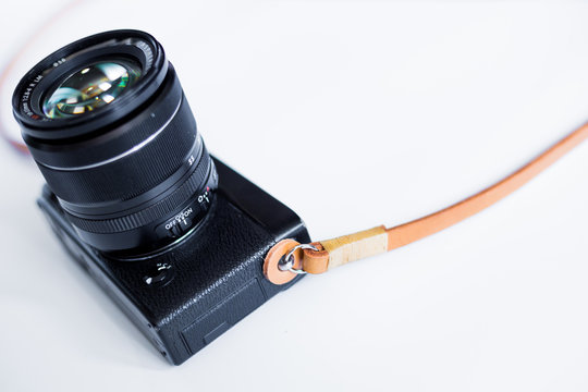 Leather mirrorless camera strap with thread handmade work