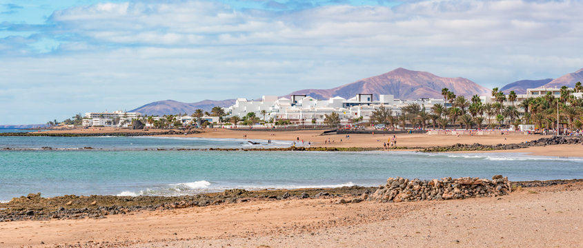 Lanzarote, die wunderschönen Strände in der Nähe des Flughafens 