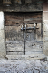 ANTIQUE DOOR