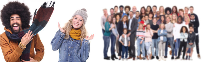 Obraz premium Ludzie na pierwszym planie i ludzie w tle