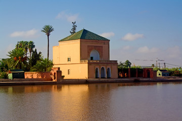 Obraz premium Jardin de Menara - Marrakech - Maroc