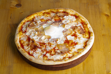 Pizza with bacon