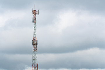 Obraz premium communication antenna tower