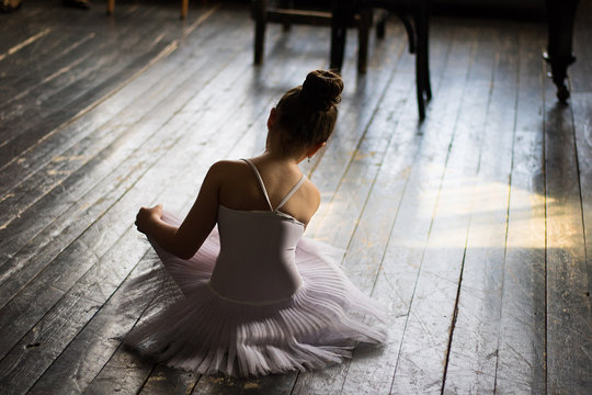 Ballet, dancer, girl, tutu, skirt, class, floor,