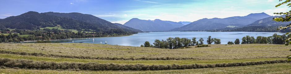 Blick vom Gmund über den Tegernsee Panorama