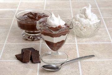 chocolate parfait with chocolate pieces