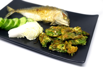 Fried mackerel with acacia pennata omelet