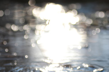 glare bokeh in water