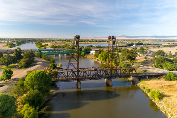 Fototapeta na wymiar San Joaquin River